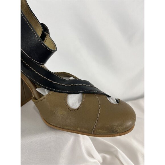 Fly London Fly Girl Block Heel Taupe & Black Leather Shoes - Picture 10 of 16